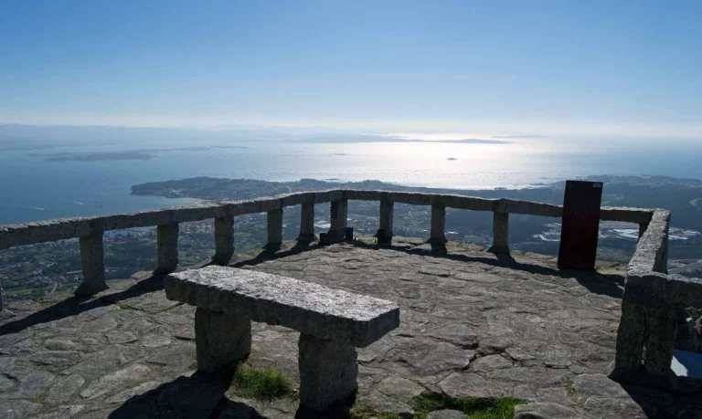 El paraíso escondido en la costa de Galicia y las Rías Baixas que te dejará sin aliento