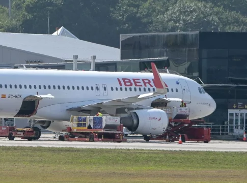 Iberia mantiene sus vuelos a Venezuela pese a las amenazas del regimen de Maduro