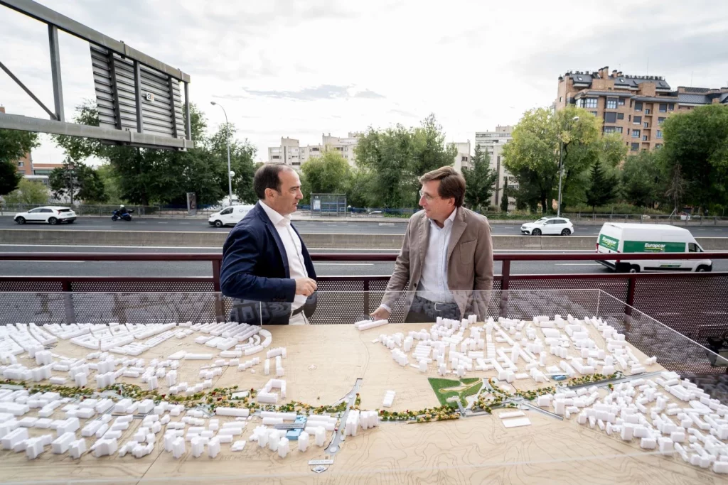 EuropaPress 6270317 delegado urbanismo medio ambiente movilidad borja carabante alcalde madrid