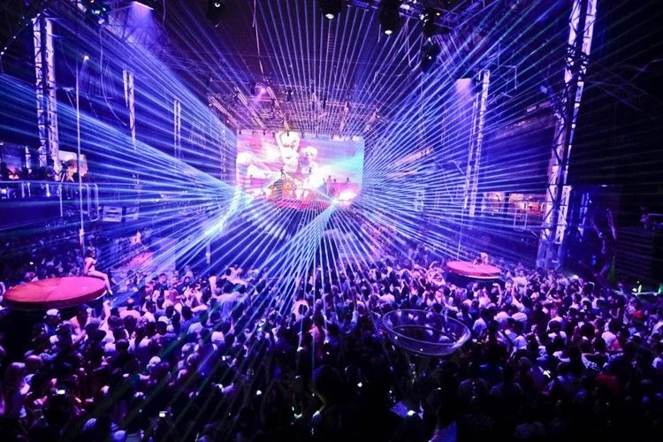 Eventos y DJs legendarios