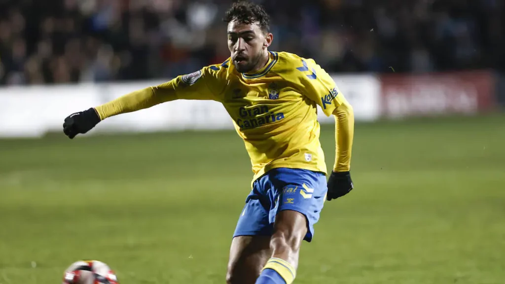 Familia y apoyo en redes sociales e1729996993229