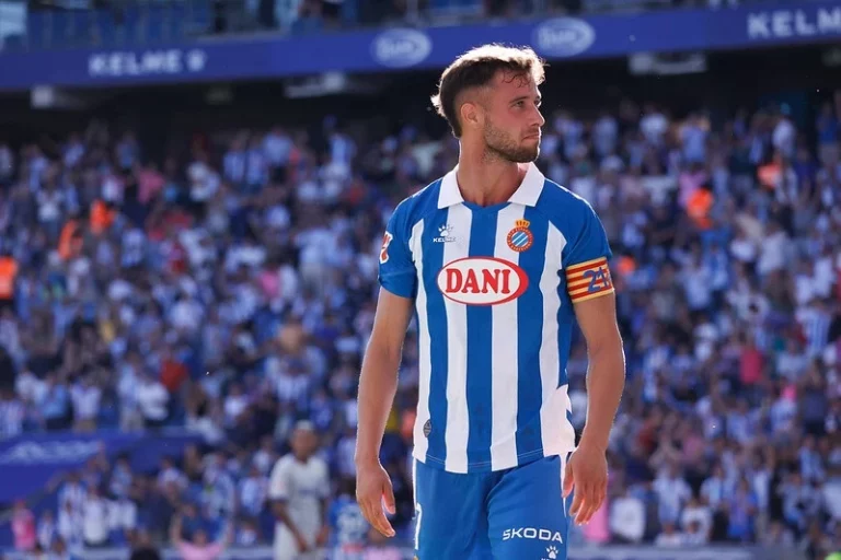 Javi Puado avisa al Sevilla FC con oferta de la Premier