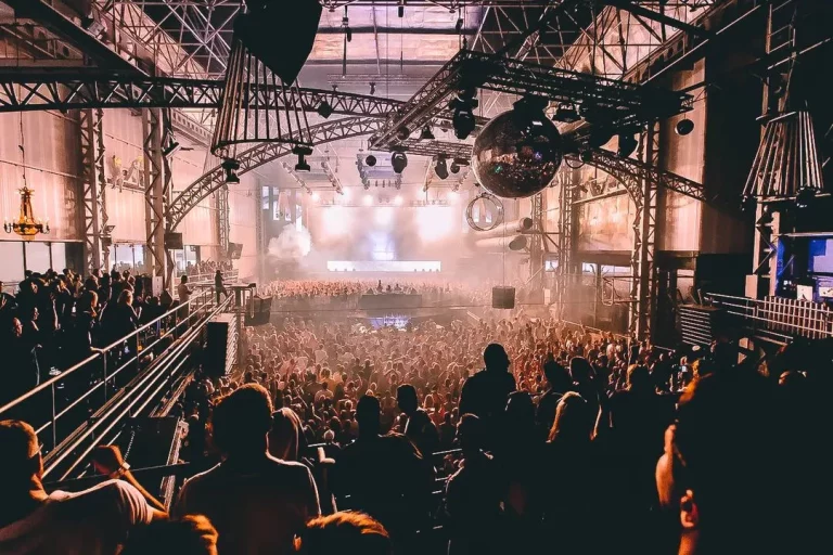 La discoteca más grande del mundo está en España y caben 10.000 personas