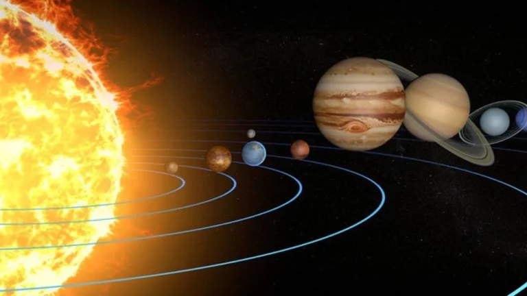 La fascinante explicación de un niño sobre la gravedad y la órbita terrestre