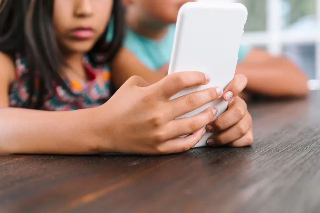 La peligrosa combinación de micropagos y la falta de supervisión parental