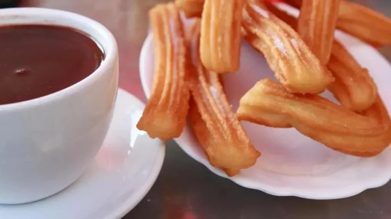 Los mejores churros de Madrid están en esta cafetería según las reseñas de Google