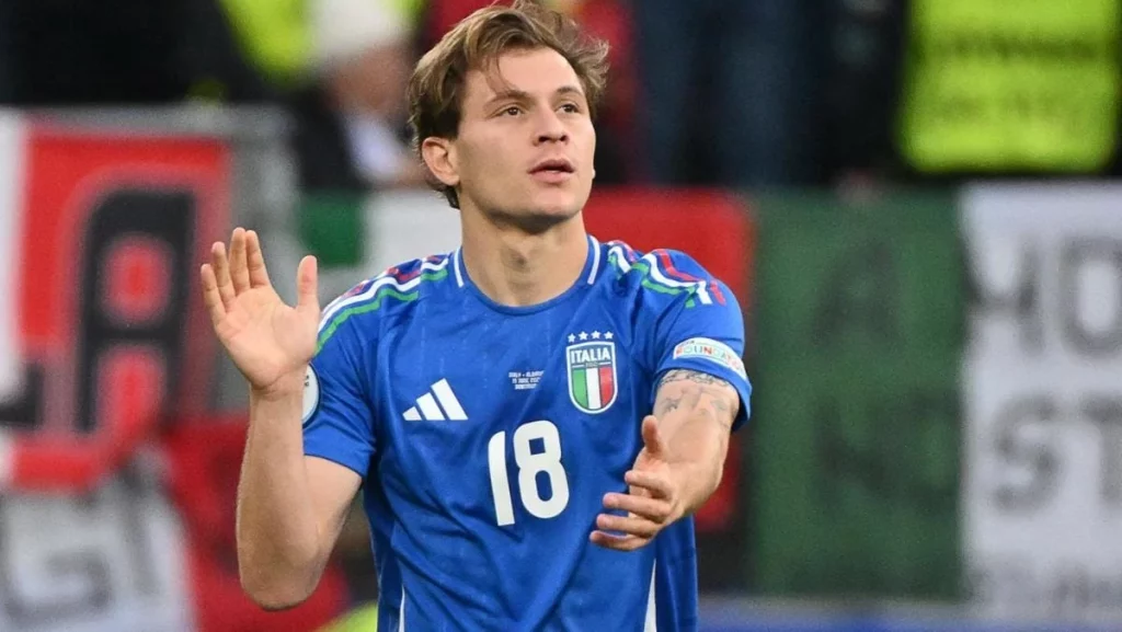 Nicolo Barella futbolista e1729727743379