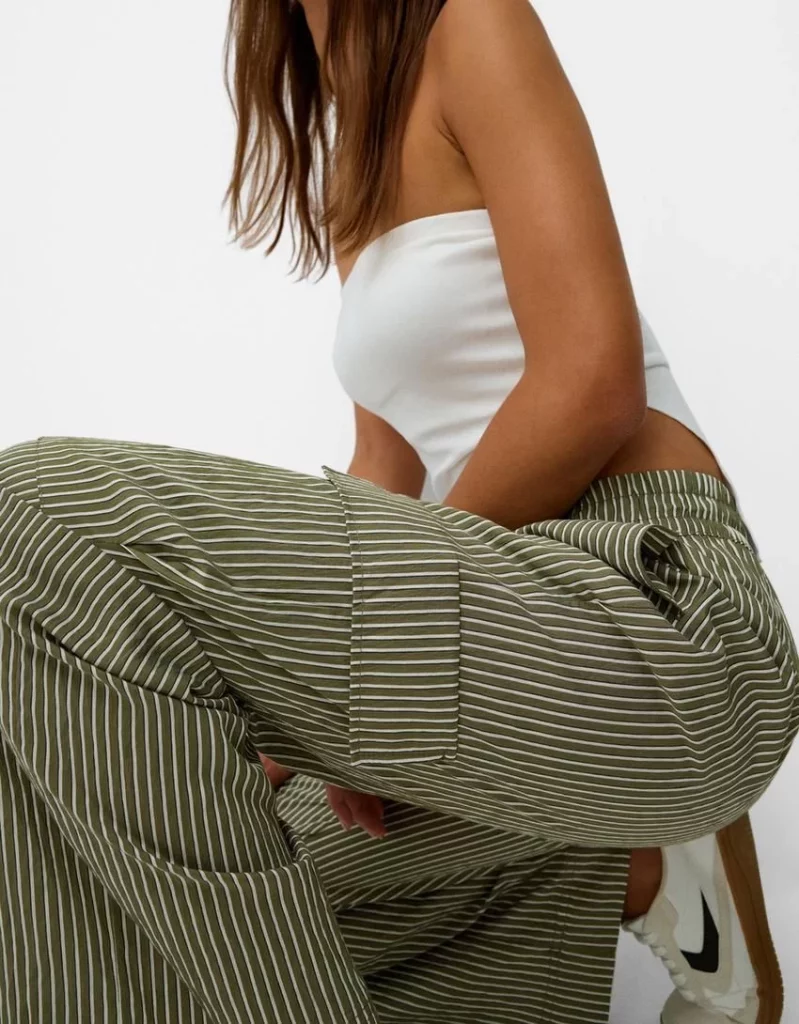 Pantalón cargo rayas cintura goma