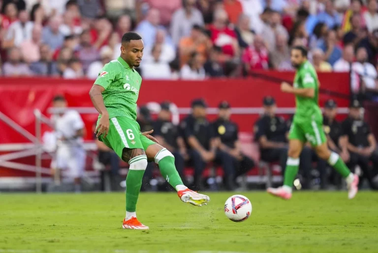 La lesión de Natan complica al Betis más dela cuenta