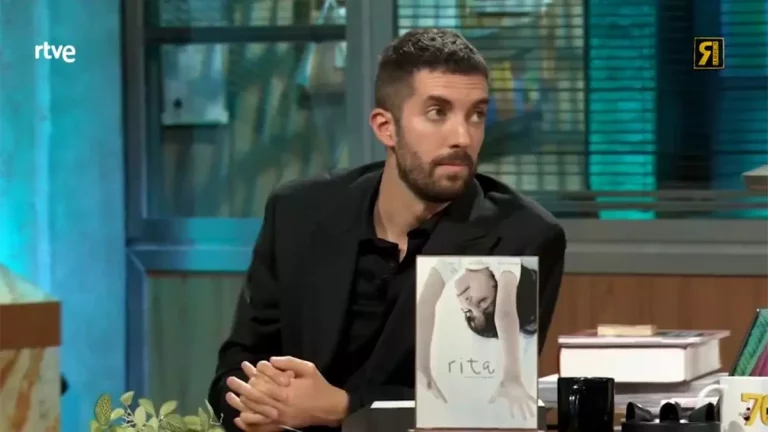 Por qué TVE está eliminando de 'La Revuelta' las respuestas a la pregunta más absurda de Broncano