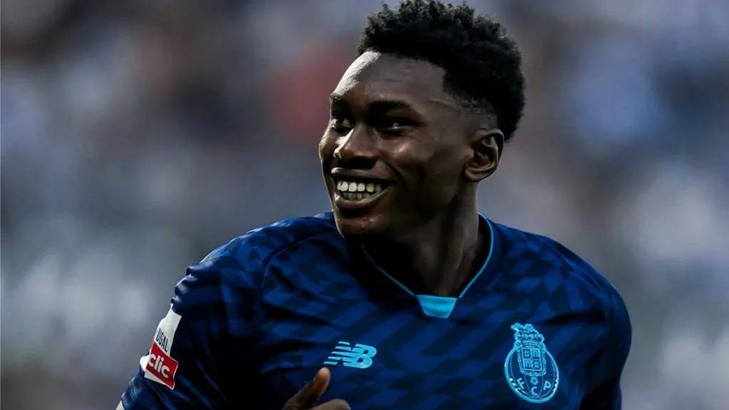 Proyecciones futuras e1728784150937