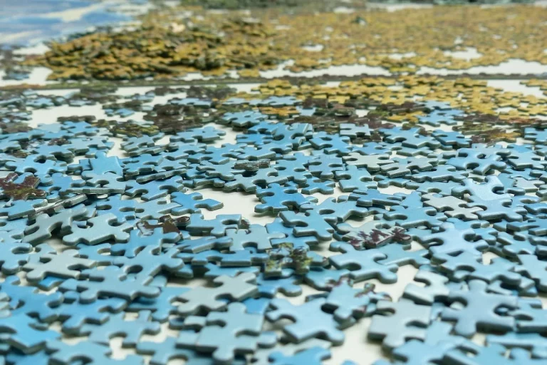 ¿Cómo enmarcar un puzzle?