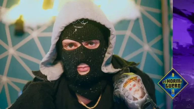 Quién es Ceciarmy, el invitado de 'El Hormiguero' que va con pasamontañas