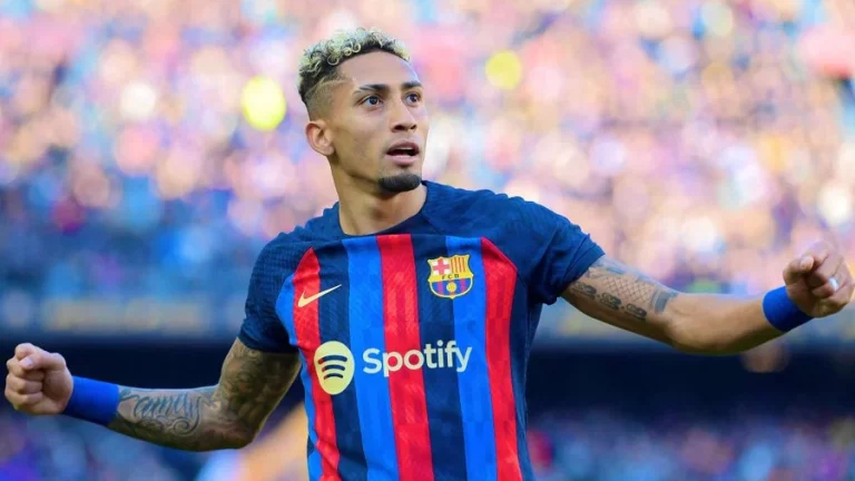Raphinha lanza un mensaje directo a la yugular de Nico Williams