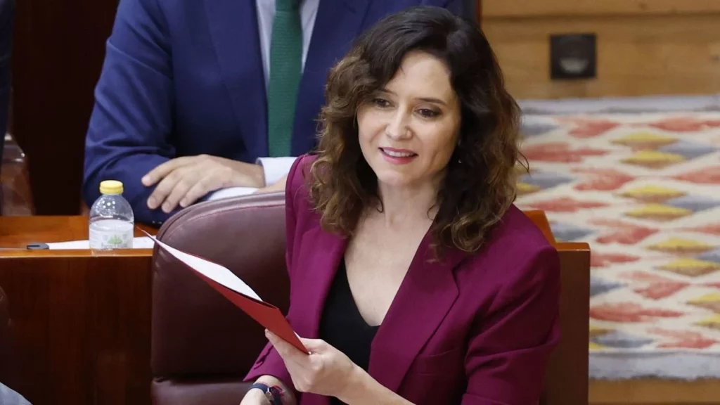 El Gobierno presiona a CCAA que no declaren zonas tensionadas con reducir recursos 2 Reacción de las CCAA: unidad ante la presión del Gobierno