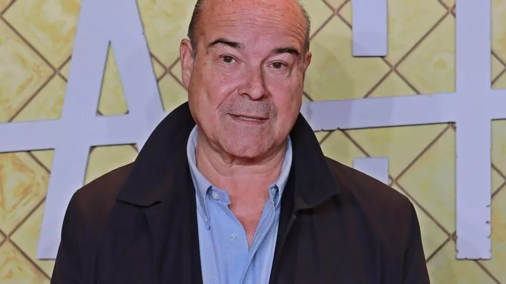 Resines, más allá de la pantalla