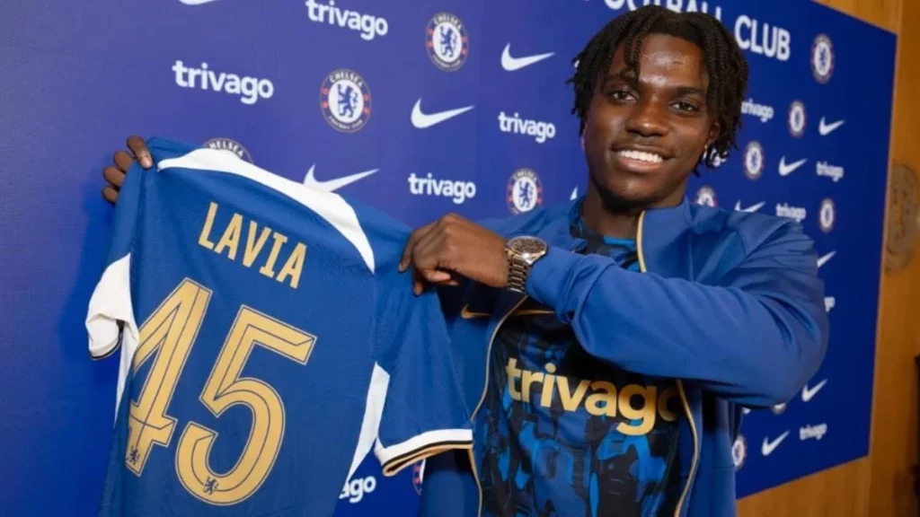 Romeo Lavia chelsea jugador