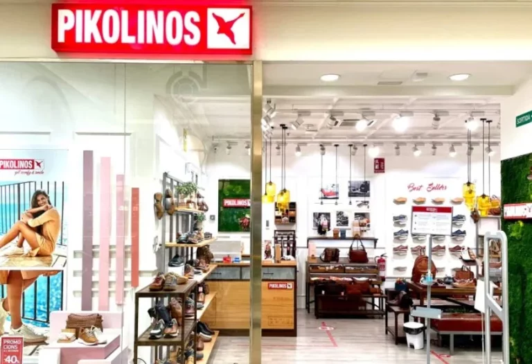 Seduce en otoño con las botas altas de Pikolinos que pegan con faldas, vestidos y pantalones
