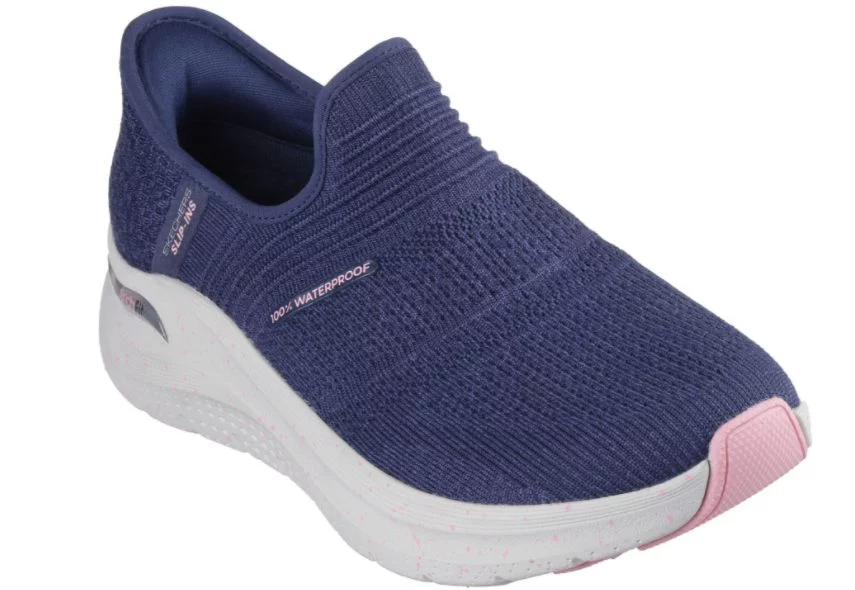 4 modelos de zapatillas Skechers ultracómodas para el día a día o para salir a tomar algo