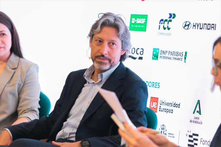 Carlos Velázquez, de Roca, durante el I Congreso de Sostenibilidad: 