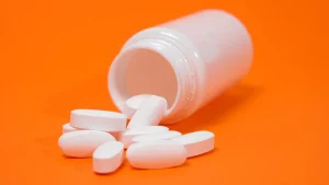 El farmacéutico de Teruel que se hace viral avisando de que el ibuprofeno 600 y 400 no son lo mismo