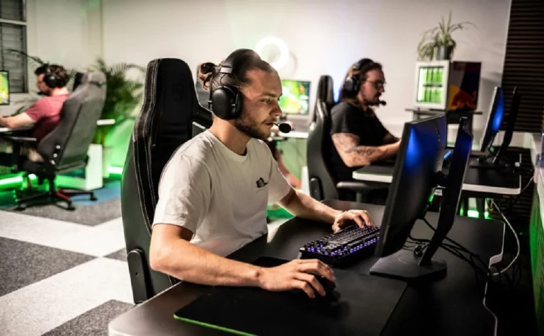 Explorando el mundo de los Esports: los mejores juegos online en juego competitivo