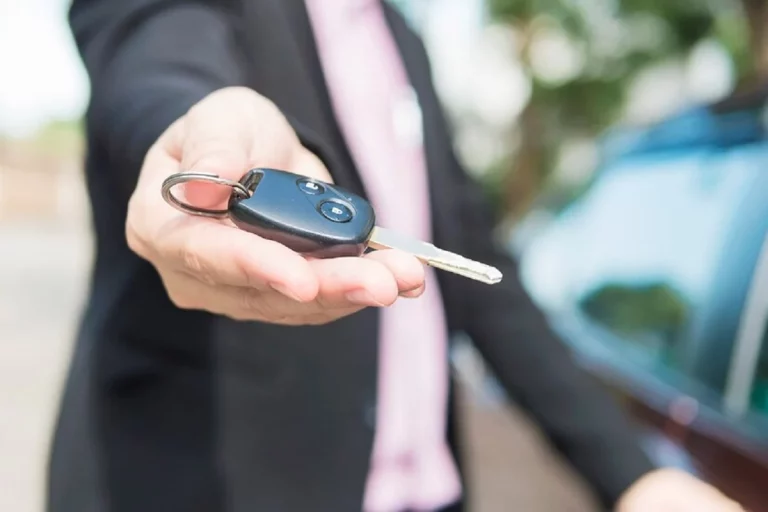 Por qué apostar por el renting de coches