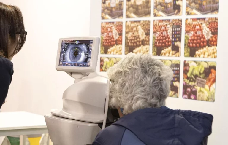 Ocho de cada diez españoles consideran la visión uno de los aspectos más críticos del envejecimiento