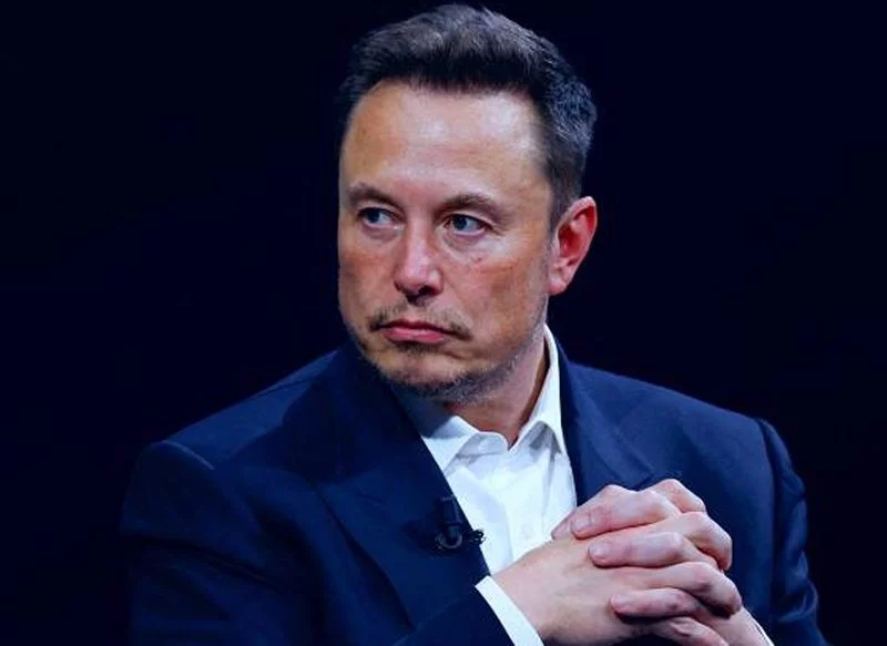 ELON MUSK COMPRÓ TWITTER POR 41.800 MILLONES DE EUROS