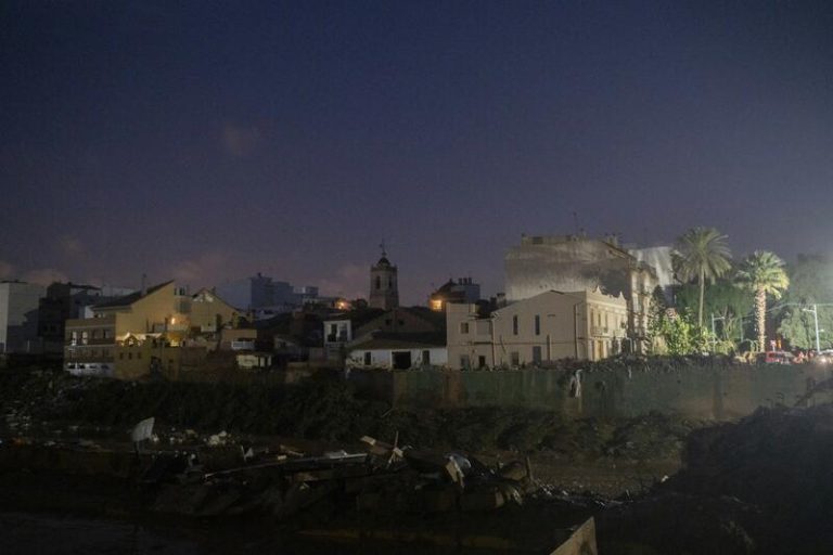 Los municipios de Paiporta y Picanya avanzan en su recuperación de la DANA