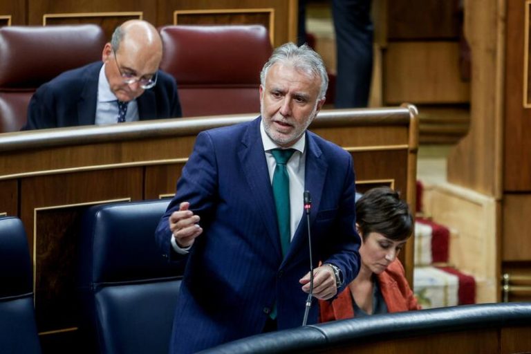 El ministro Torres hace balance de la actuación del Gobierno con la DANA en el Pleno del Congreso