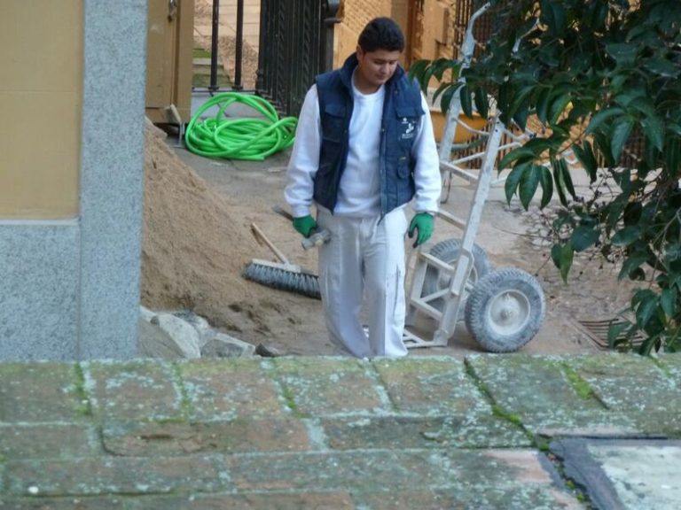 La Seguridad Social suma más de 10.000 cotizantes extranjeros en octubre