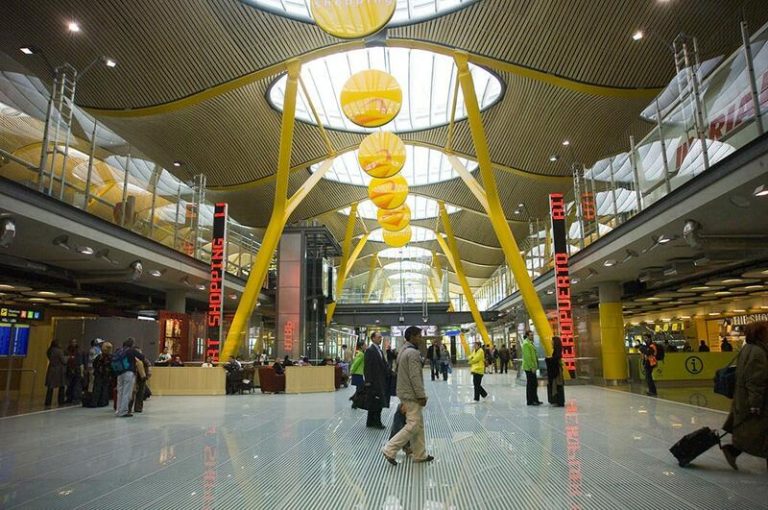 España recibió 91 millones y medio de pasajeros internacionales hasta octubre