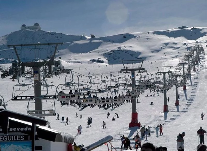 LA ESTACIÓN DE SIERRA NEVADA MEJORARÁ LA EXPERIENCIA DE LOS USUARIOS
