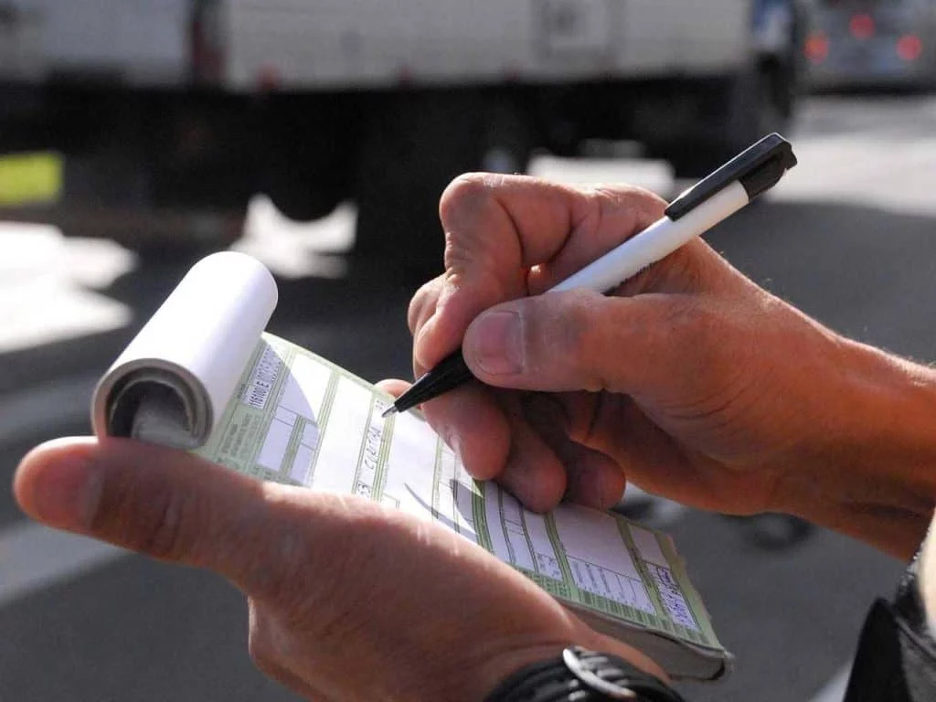 La importancia de actualizar los datos en la DGT