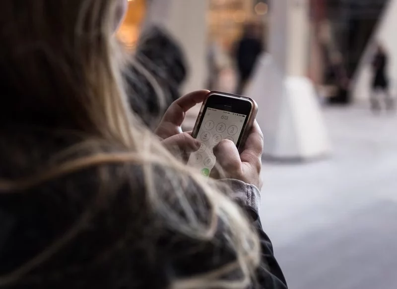 CUIDADO CON LAS APPS EN SEGUNDO PLANO