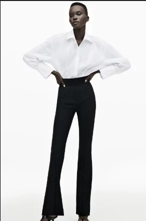 7 leggins de Zara que quedan perfectos con botas para un look arrollador(1)