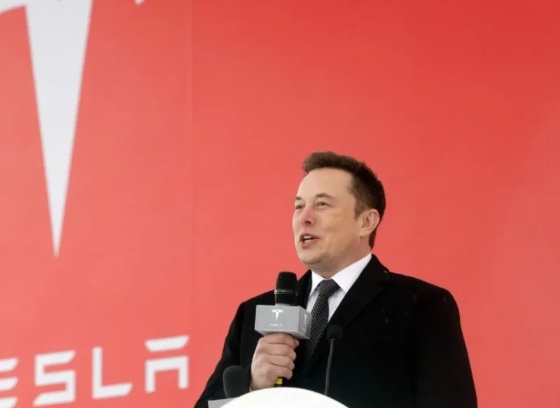 PÉRDIDA DE ANUNCIANTES E INGRESOS