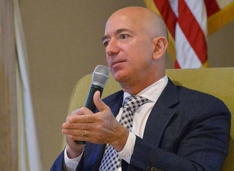 LA OTRA 'REGLA DE ORO' DE JEFF BEZOS