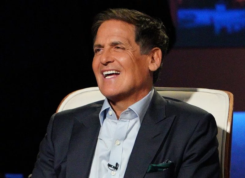 MARK CUBAN Y TIM COOK Y LA GESTIÓN DE SU CORREO ELECTRÓNICO