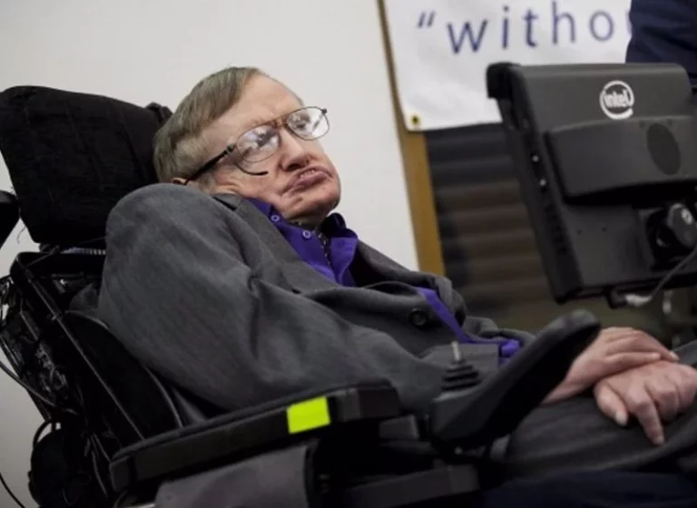 Stephen Hawking predijo la fecha del fin del mundo y la NASA lo confirma