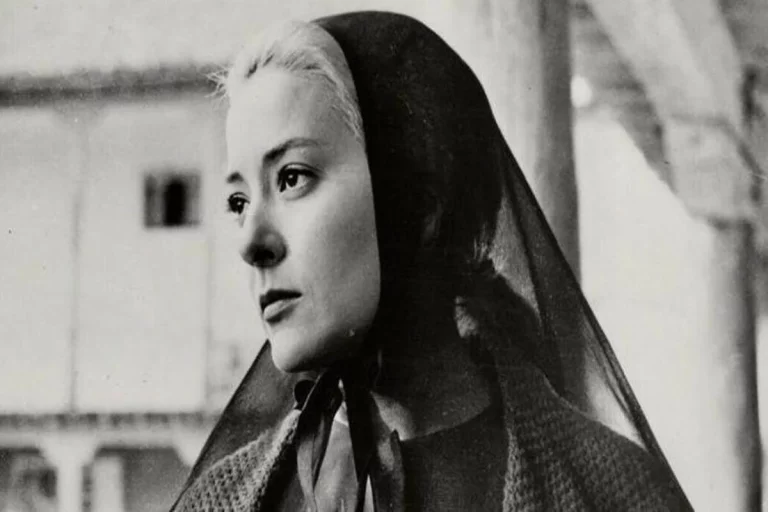 Silvia Pinal en 'Viridiana' (1961) de Luis Buñuel.