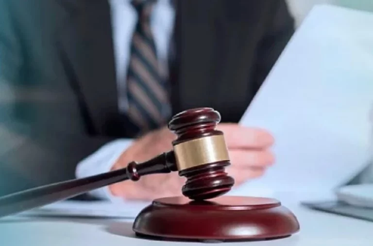 Explorando Temas de Derecho y Abogacía en España