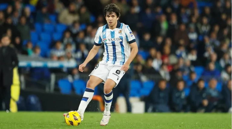 Aramburu agita los despachos de la Real Sociedad: ya hay ofertas importantes