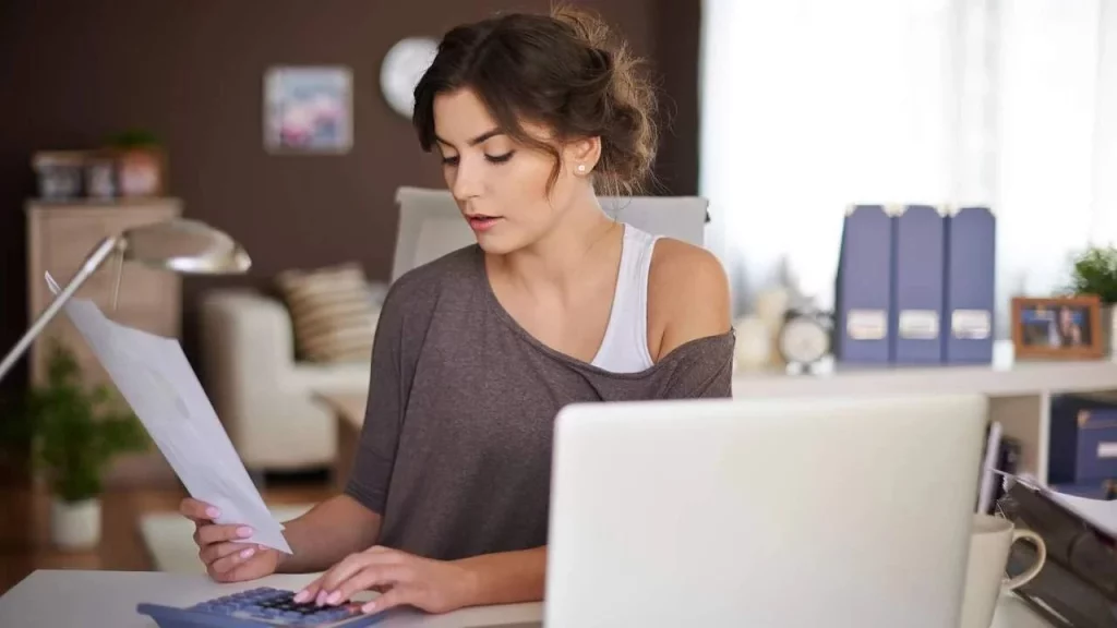 Los autónomos pagarán 217 euros más en 2025 respecto a hace un lustro 1 Causas del aumento: entendiendo el nuevo sistema de cuotas para autónomos