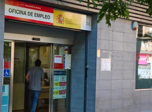 El maquillaje de los datos del paro El maquillaje de los datos del paro: Díaz evita contabilizar a dos millones de personas