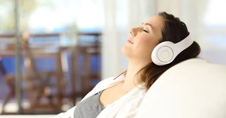 El ruido blanco, la tendencia que conquista a la Generación Z