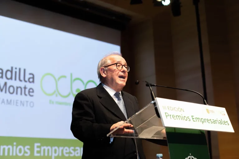 Javier Beitia (CEIM): «Todas las sociedades inteligentes colaboran para analizar los problemas que les son comunes»