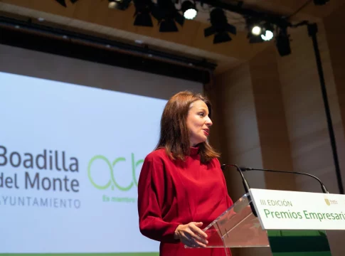 Marta Nieto (Comercio CAM) pone en valor la labor profesional y social del pequeño comercio