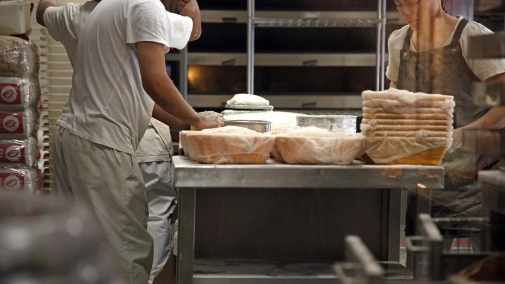 Hacienda se queda con la subida del SMI: inflación e IRPF la devoran 3 Más sueldo, mismos problemas: ¿es realmente una subida?